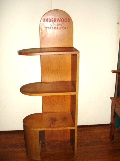 ~RARE OLD VINTAGE UNDERWOOD TYPEWRITERS WOODEN STORE DISPLAY~