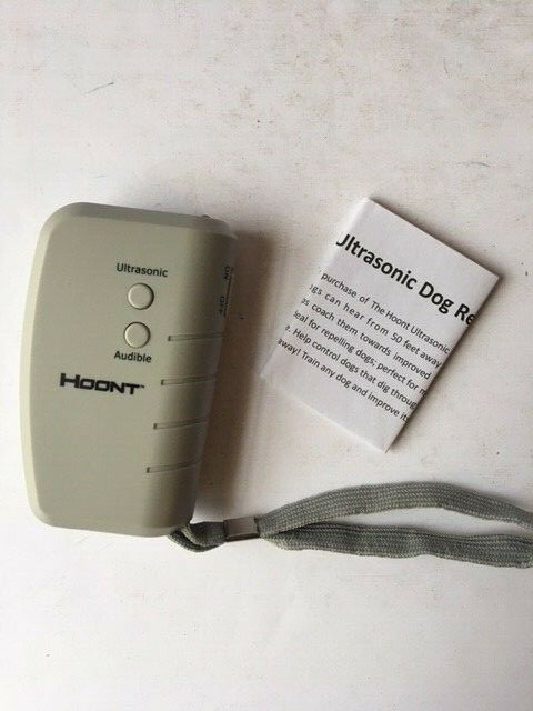 Hoont Electronic Ultrasonic Handheld Dog Repellent and Trainer with Flashlight
