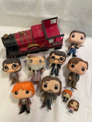 Funko Pop! Lot - Harry Potter Hogwarts Express Train Engine plus 9 Figures
