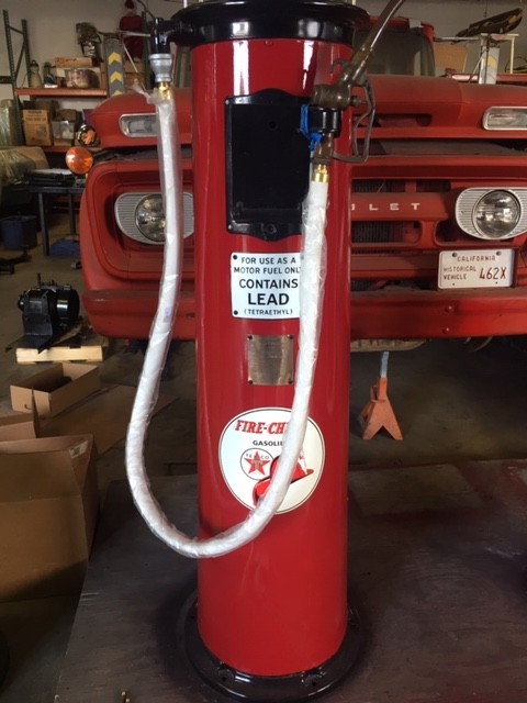 Visible Gas PumpBoyle-Dayton 1926 Restored to museum quality with glass cylinder