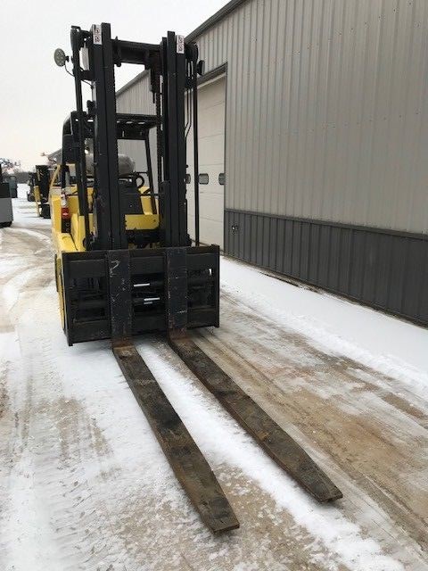 2013 Hoist F220 Forklift Lift Truck 22,000# Capacity Cushion Tires