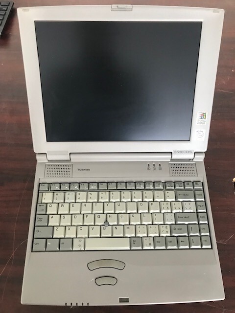 東芝　TOSHIBA DynaBook Satellite2520CD Toshiba Satellite 2520CDS - Brutally Average, I love it! : r