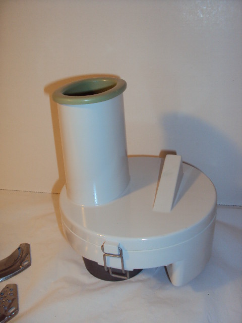 VINTAGE Braun KM 32 MIXER VEGETABLE SLICER
