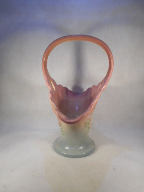 Vintage Hull USA Pottery W1G Wildflower Handled Basket 10 1/2 in.