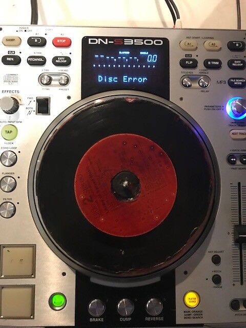 DENON DN-S3500 Compact Disc Player DJ Turntable CD CDJ MP3 DENON DN-S3500 Compact Disc Player DJ Turntable CD CDJ MP3
