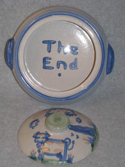 M A Hadley Blue Farm Cow Pig Pottery Round Casserole Baking Dish & Lid 2 Qt EUC