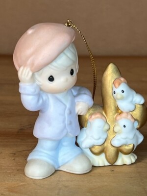 Precious Moments ''Saying Oui To Our Love''- #3 of 12 Christmas Ornament-456004