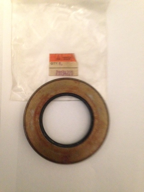 Deutz-Allis AGCO 71134220 Seal Allis-Chalmers