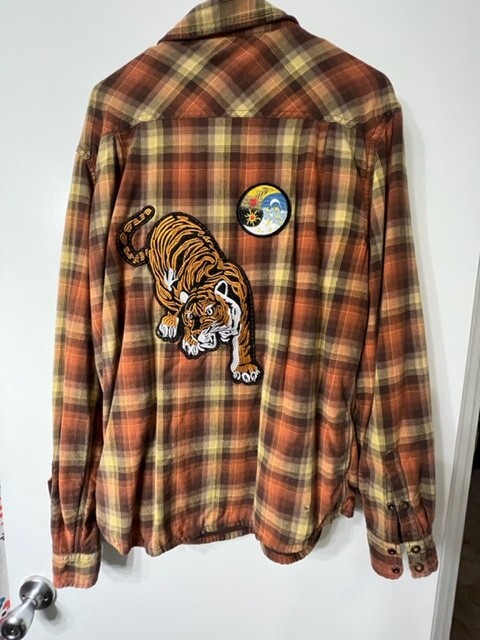 Prana Size M Plaid Snap Front Thermal Flannel Shirt with Tiger, Yin/Yang Patches