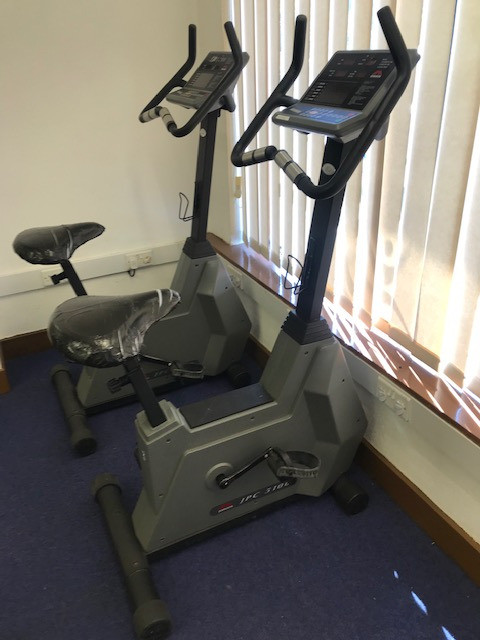 johnson c7000 exercise bike prices