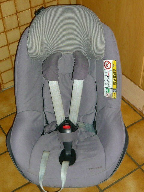 Maxi Cosi 2way Pearl Reboarder Kindersitz (i-size) * gebraucht*