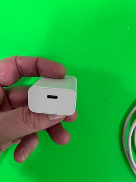 Genuine Meta Oculus Quest 2 Charger (OEM) USB-C Charger Cable- FREE SHIPPING