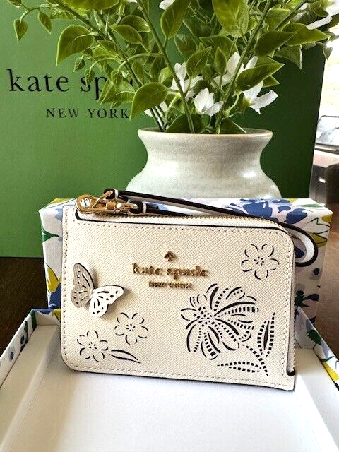 折りたたみ財布 Kate Spade Boxed Madison Perforated Small Wristlet KK962 $_57.PNG?set_id=880000500F