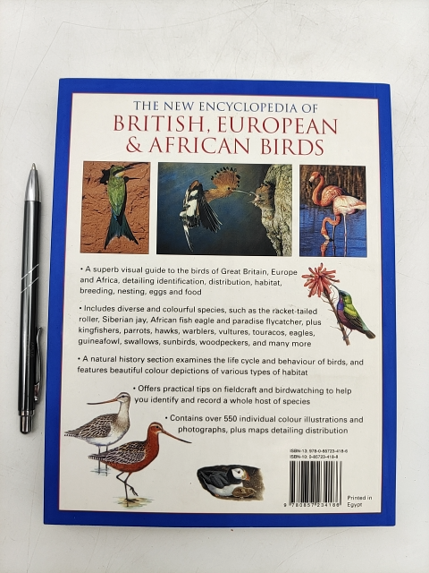 The New Encyclopedia Of British, European African Birds: An Illustrated Guide An — Lot 017, photograph 5
