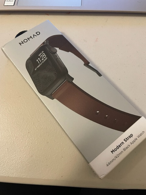 時計 NOMAD Modern Strap AppleWatch 44mm/42mm Amazon.com: NOMAD Modern Band for Apple Watch 44mm/42mm