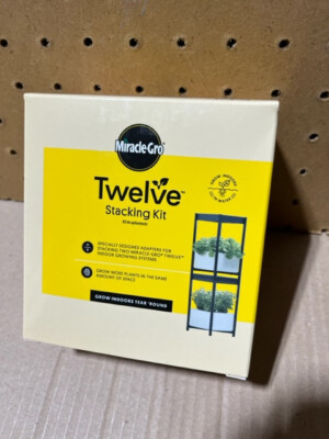 New Miracle-Gro Twelve Stacking Kit NIB