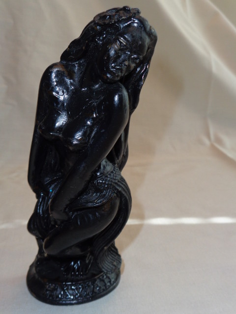 HAWAIIAN HIP ORIGINAL LAVA FIGURINES