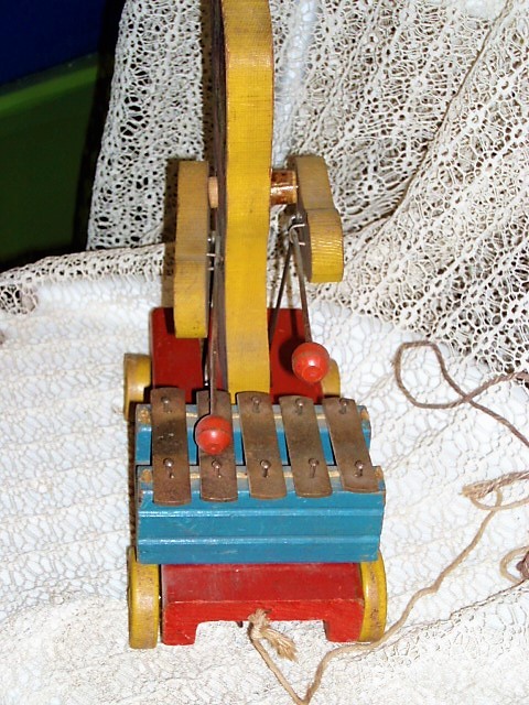 VINTAGE FISHER PRICE PULL TOY 1946 #752 TEDDY ZILO XYLOPHONE ONLY MADE 2 YEARS!