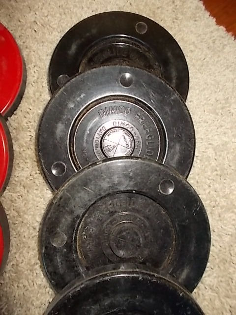 SET of 8 Vintage Number 4 Dimco Freeglide Disc Shuffleboard Pucks w/Wire Carrier