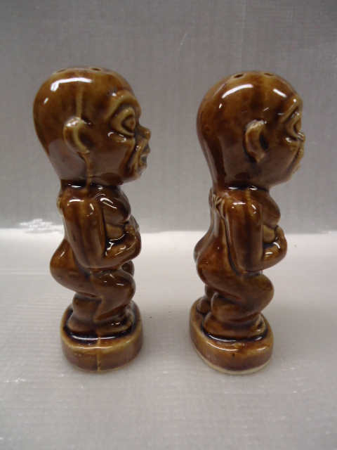 Koh Tiki Salt and Pepper Brown Shakers with Stoppers