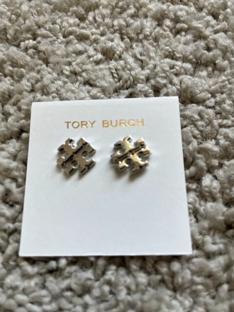 TORY BURCH★SALE ロゴ ピアス SMALL LOGO STUD 3色 143361-720-2_1000x.jpg?v=