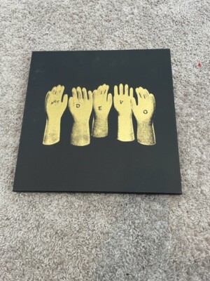 DEVO - Art Devo 1973-1977 Deluxe Ltd Ed Vinyl Box Set w/ 3x LP + Bonus 7''. Mint