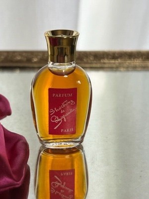 Shocking Schiaparelli pure parfum 7,5 ml. Rare, vintage 1970s silk case