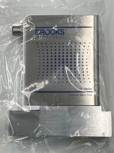 Brooks Instrument GF125CXXC N2 2600SCCM Thermal Mass Flow Controller New