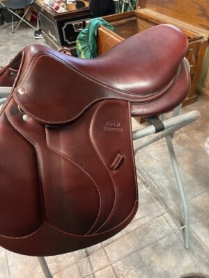 Devoucoux Barritz S 17 - Phenominal Condition!!!!
