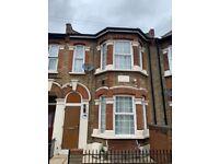 4 bedroom house in Holland Road, London