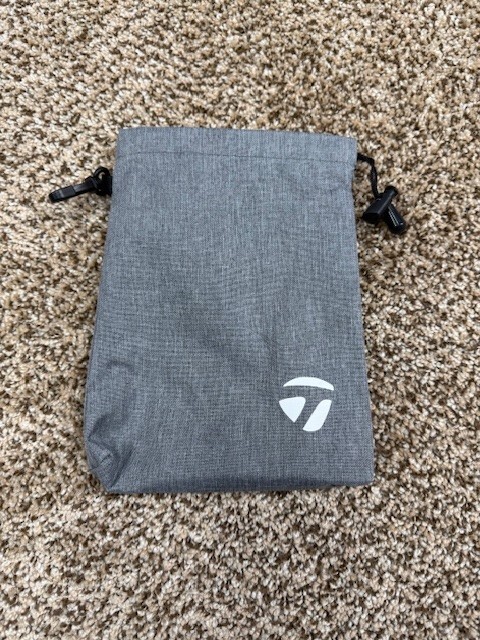 NEW TaylorMade Players Valuables Pouch w/ Clip & Tees (Free
