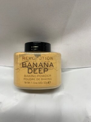 Makeup Revolution Loose Baking Powder - Banana Deep - 1.12oz *New