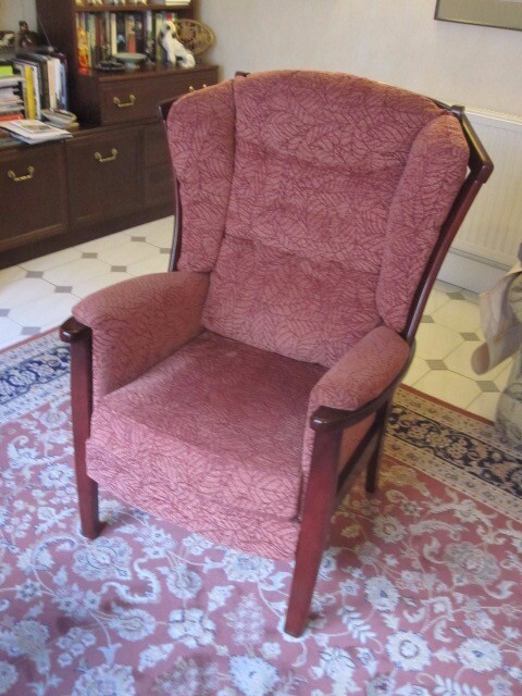Comfortable chair with good back support | in New Town, Edinburgh | Gumtree