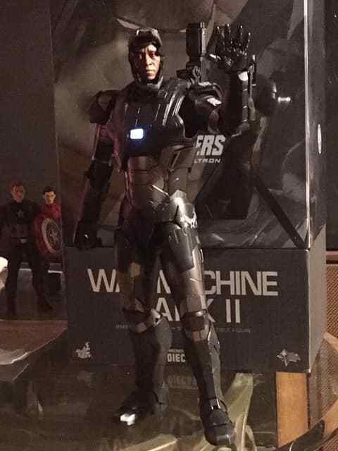 HOT TOYS WAR MACHINE MARK II EXCLUSIVE 1/6 MMS290 D10 IRON HOT TOYS WAR MACHINE MARK II EXCLUSIVE 1/6 MMS290 D10 IRON
