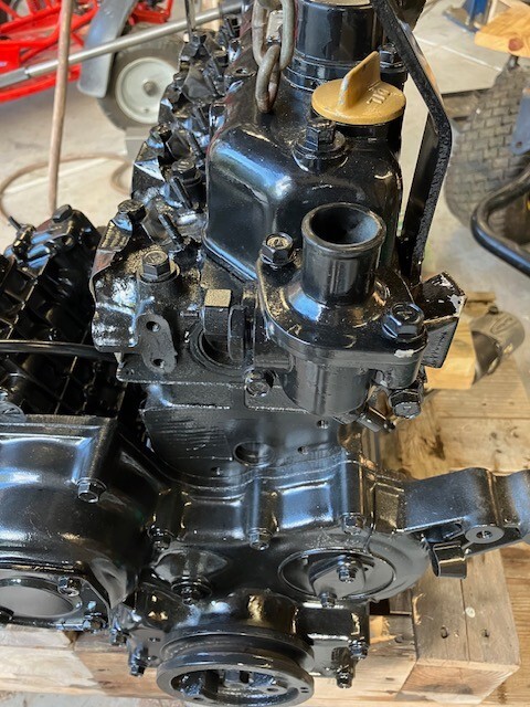 Yanmar 4 Cylinder Diesel Engine , 4TNE78 from John Deere
