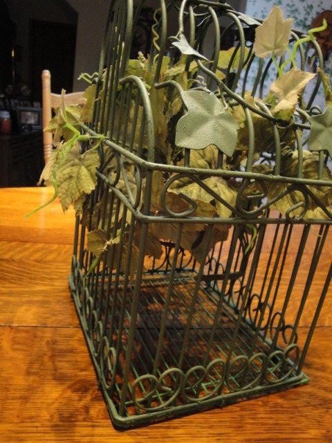Vintage Green Metal Bird Cage 12