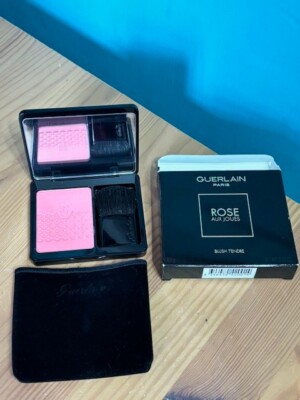NIB GUERLAIN PARIS ROSE AUX JOUES BLUSH #06 ''PINK ME UP'' W/ VELVET POUCH .22 OZ