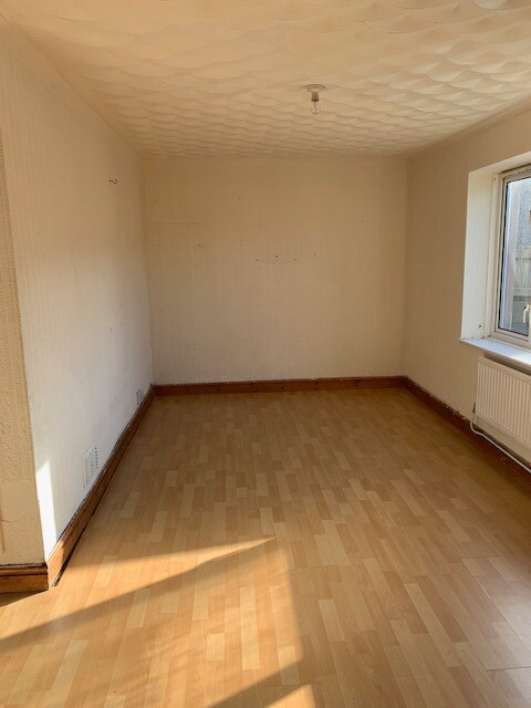 Low Move In Costs 3 Bedroom House To Rent Seven Sisters In Neath Neath Port Talbot Gumtree