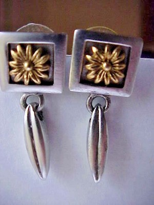 Pewter Colored Metal Gold Sunflower Post Earrings Dangle Signed Unknown Maker 
