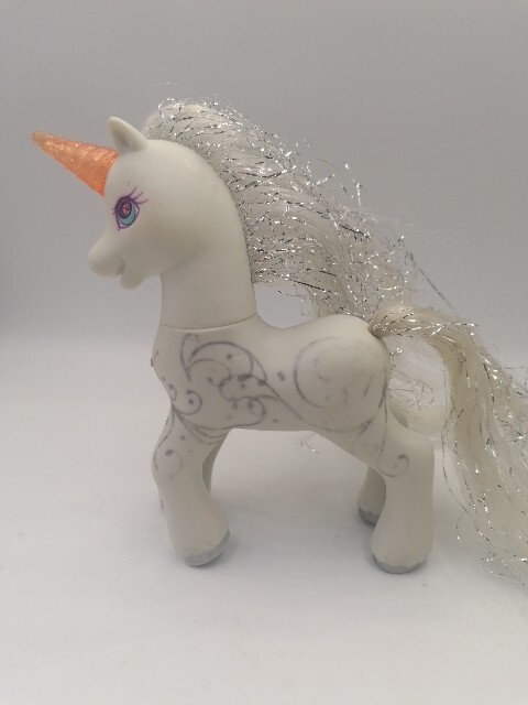 My Little Pony G2  Princess Silver Swirl Vintage  Hasbro 1997
