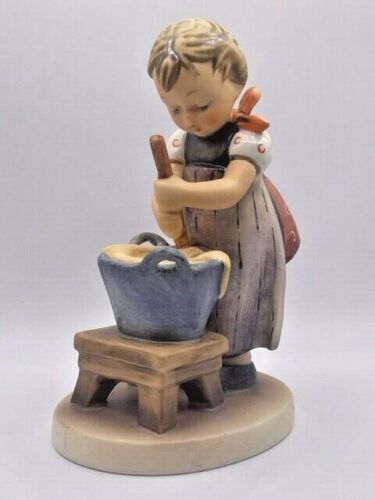 Goebel Hummel Figurine "Baking Day" #330 - TMK 6 - 5 1/4"