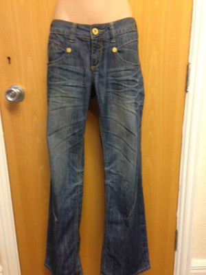 Ribbon Boyfriend Fit Jeans