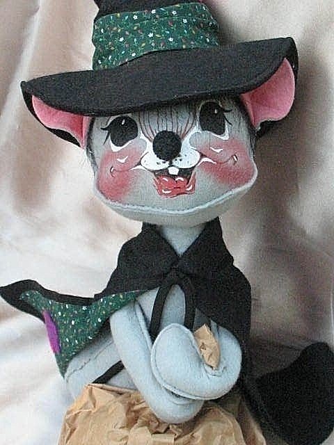 ? Vintage '88  1964 Annalee Halloween Mouse Witch Doll w/ Trick or Treat Bag EUC