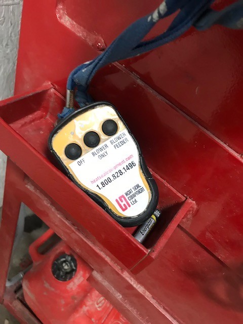 HEAT SEAL EQUIPMENT BLOWN IN INSULATION MACHINE