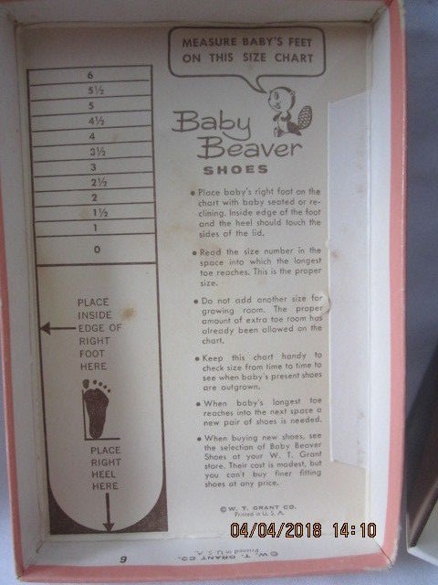 Vintage! Baby Beaver Infant Leather Shoes with Bells