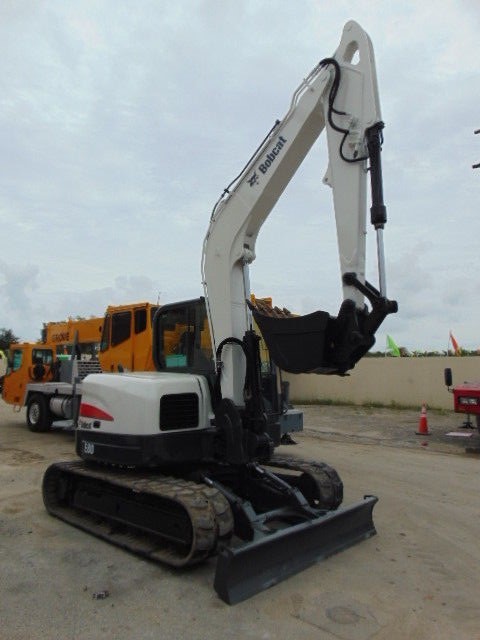 2011 BOBCAT E80 MINI MIDI EXCAVATOR  18,500 LBS - 2 SPEED - ENCLOSED A/C CAB