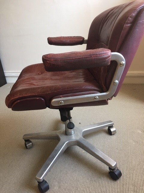 2 Eames Style Office Executive Chairs Dark Red Leather Used In