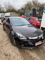 2014 Vauxhall Insignia 2.0 CDTi [140] ecoFLEX Elite Nav 5dr [Start Stop DAMAGED 