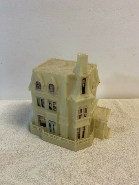 The Addams Family Haunted House 1995 Polar Lights Glow 3D Model Rare