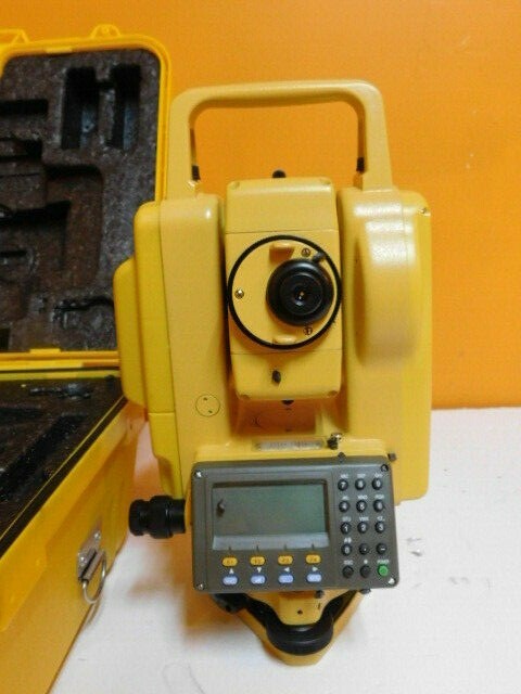 South NTS-352 Total Station